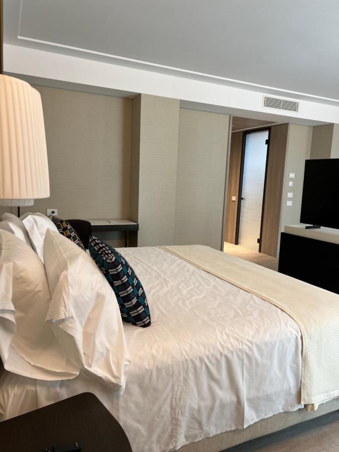 Ceccarini 9 Home Suite Home Riccione Exterior foto