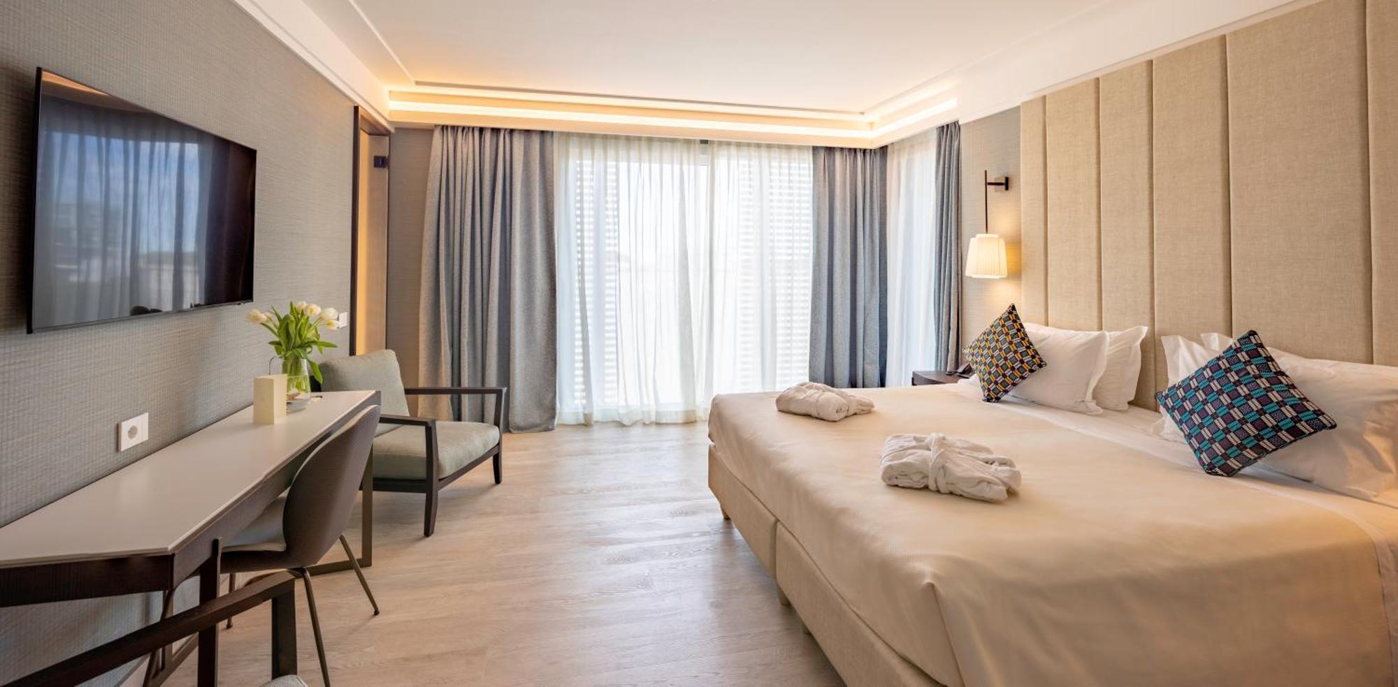 Ceccarini 9 Home Suite Home Riccione Exterior foto