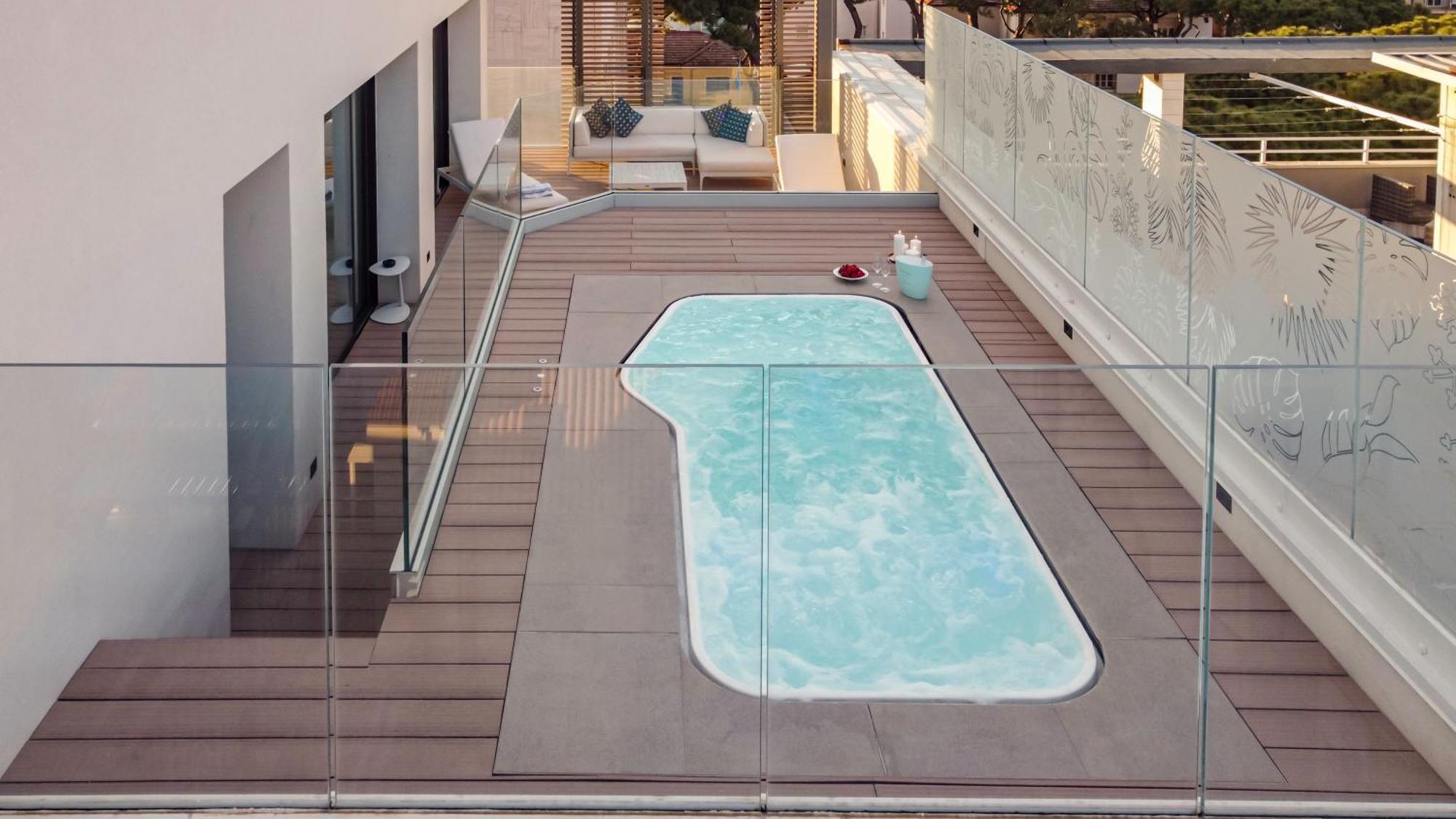 Ceccarini 9 Home Suite Home Riccione Exterior foto